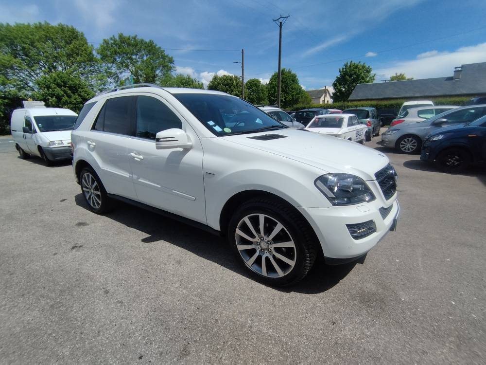 MERCEDES ML 350 CDI Grand Edition 3.0 D 230 Blue TEC4-Matic